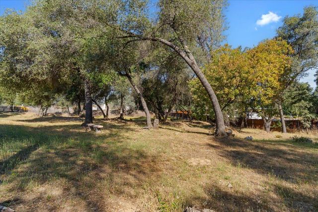 3695 Missouri Flat Rd, Placerville, CA 95667