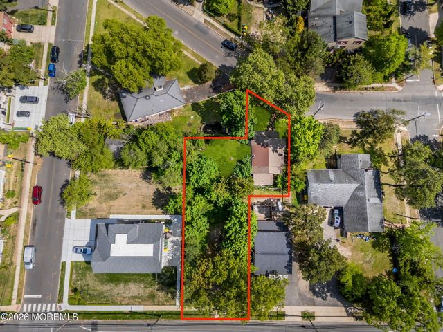 110 S Lake Drive, Lakewood, NJ 08701