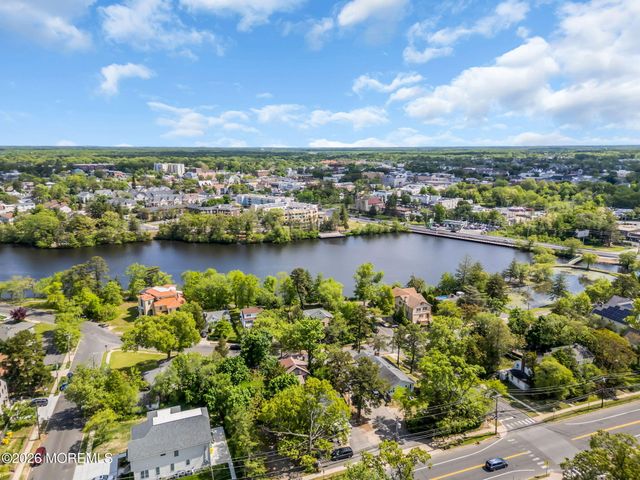 110 S Lake Drive, Lakewood, NJ 08701