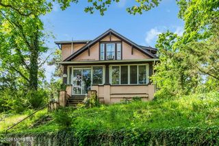 110 S Lake Drive, Lakewood, NJ 08701
