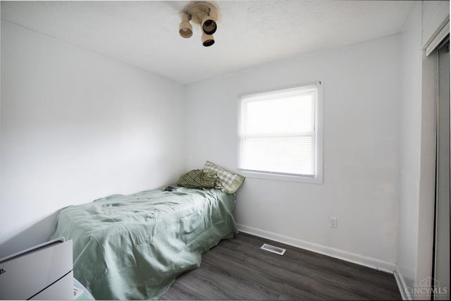 9648 Cedarhurst Drive, Colerain Twp, OH 45251