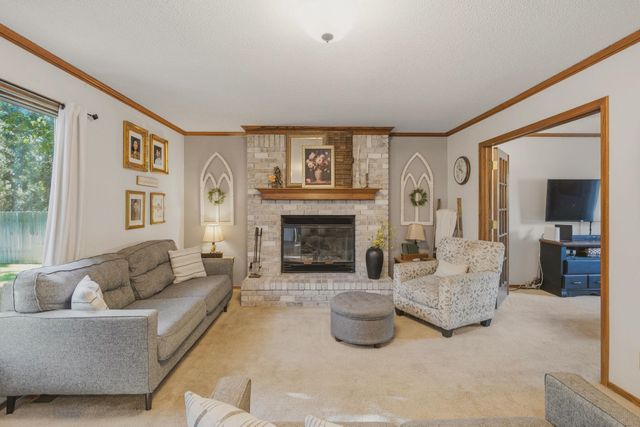 126 S Prescott St, Wichita, KS 67209