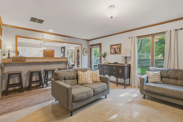 126 S Prescott St, Wichita, KS 67209