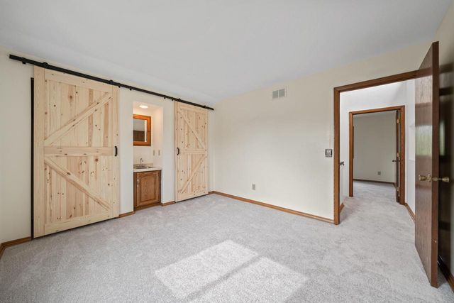 W5928 Mariner Hills COURT, Elkhorn, WI 53121