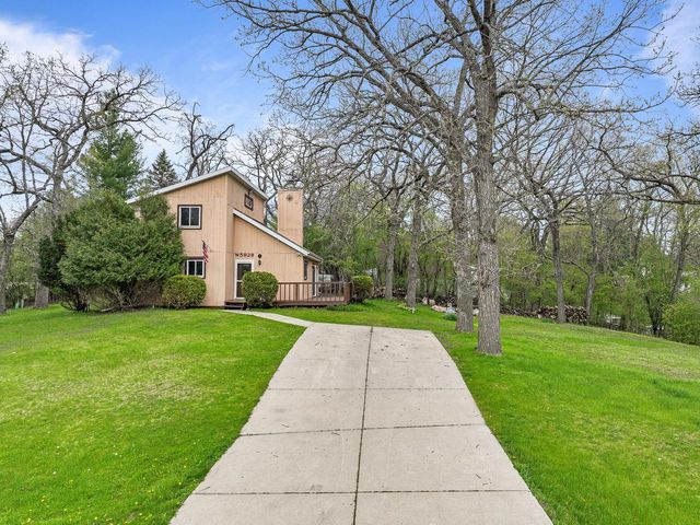 W5928 Mariner Hills COURT, Elkhorn, WI 53121