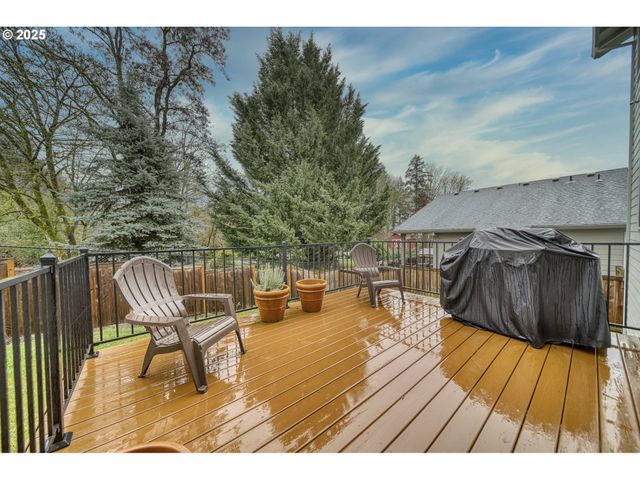 59710 SAPPHIRE Ct, St Helens, OR 97051