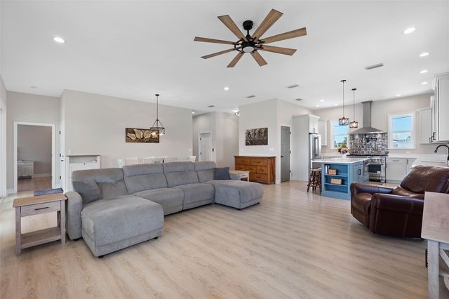 16025 REDINGTON DRIVE, Redington Beach, FL 33708