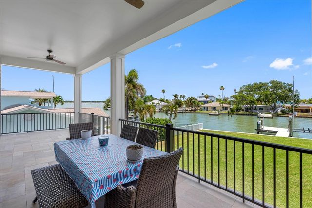 16025 REDINGTON DRIVE, Redington Beach, FL 33708