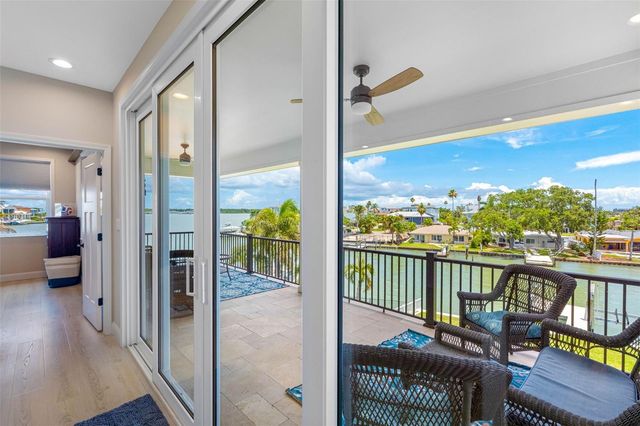 16025 REDINGTON DRIVE, Redington Beach, FL 33708