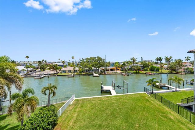 16025 REDINGTON DRIVE, Redington Beach, FL 33708