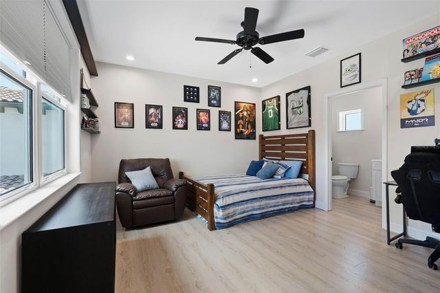 16025 REDINGTON DRIVE, Redington Beach, FL 33708