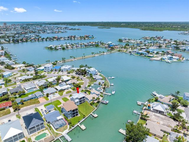 16025 REDINGTON DRIVE, Redington Beach, FL 33708
