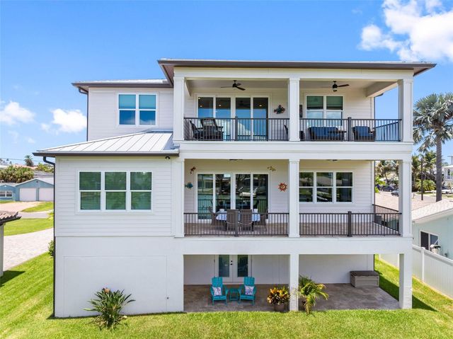 16025 REDINGTON DRIVE, Redington Beach, FL 33708