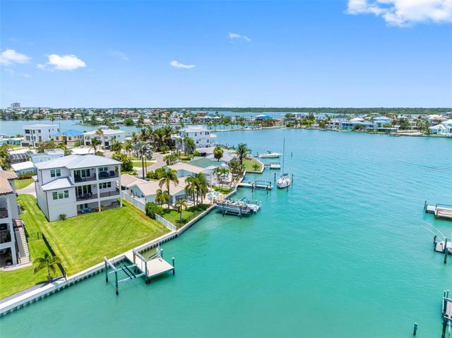 16025 REDINGTON DRIVE, Redington Beach, FL 33708