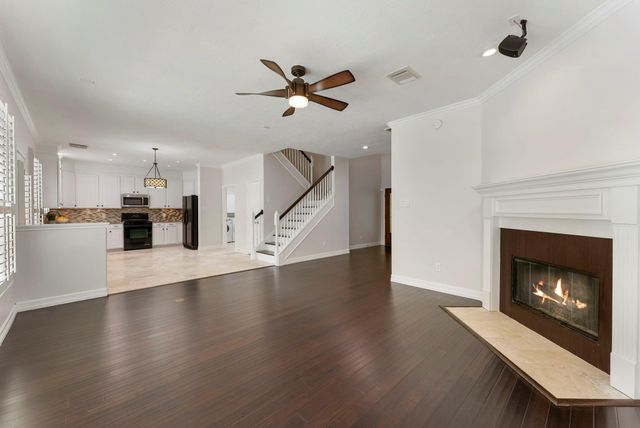119 S Abram Circle, The Woodlands, TX 77382