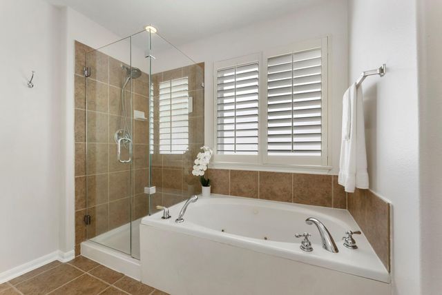 119 S Abram Circle, The Woodlands, TX 77382