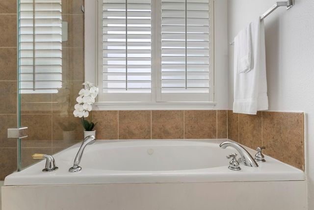 119 S Abram Circle, The Woodlands, TX 77382