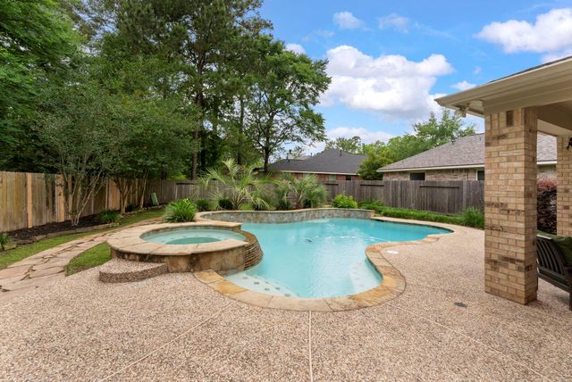 119 S Abram Circle, The Woodlands, TX 77382