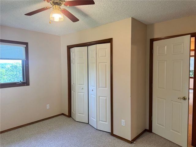 25 Elizabeth Drive, Bella Vista, AR 72715