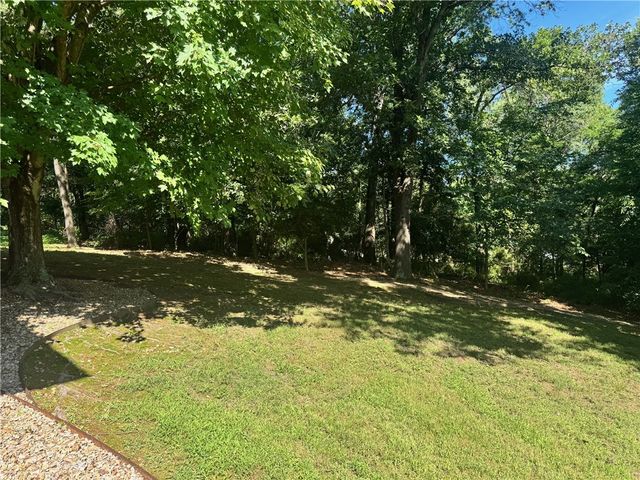 25 Elizabeth Drive, Bella Vista, AR 72715