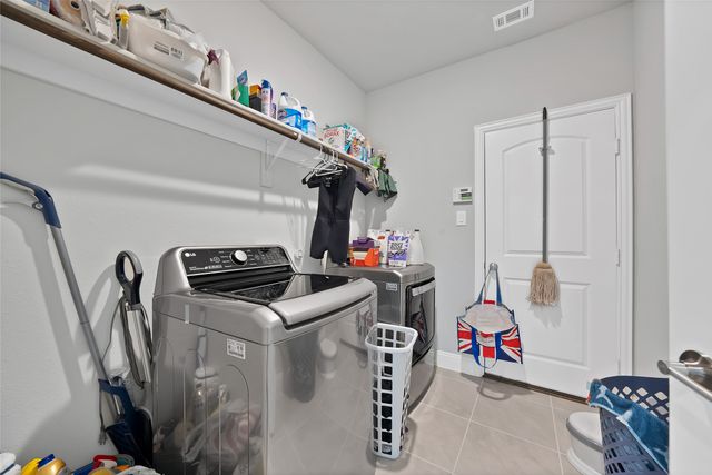 2208 Birdwatch Lane, Mansfield, TX 76084