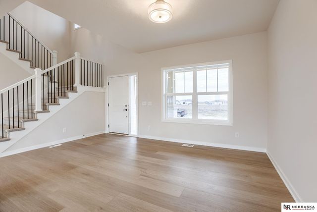 12502 S 89th Street, Papillion, NE 68046