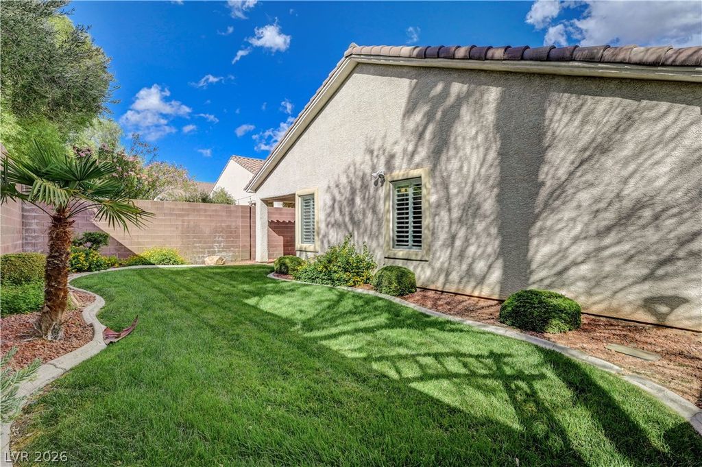 2627 Thornview Street, Las Vegas, NV 89135 — photo 5