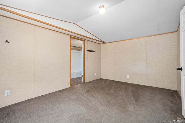 311 N REED ST, Pleasanton, TX 78064