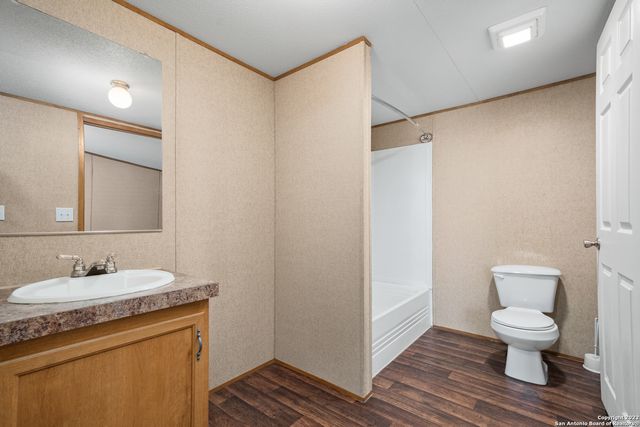311 N REED ST, Pleasanton, TX 78064