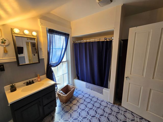 429 E Court Street 429 E Court Street, Urbana, OH 43078