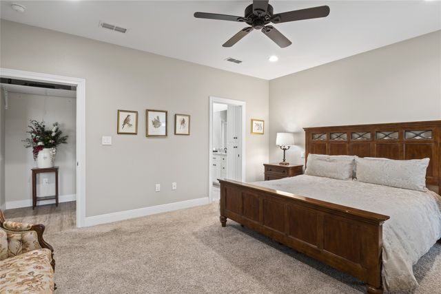 1000 Stone Bridge, Mt Pleasant, TX 75455