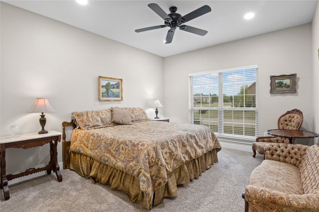 1000 Stone Bridge, Mt Pleasant, TX 75455