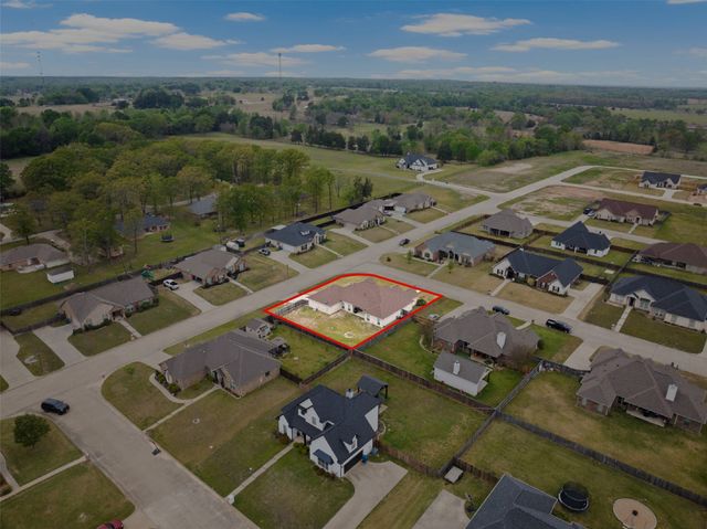 1000 Stone Bridge, Mt Pleasant, TX 75455