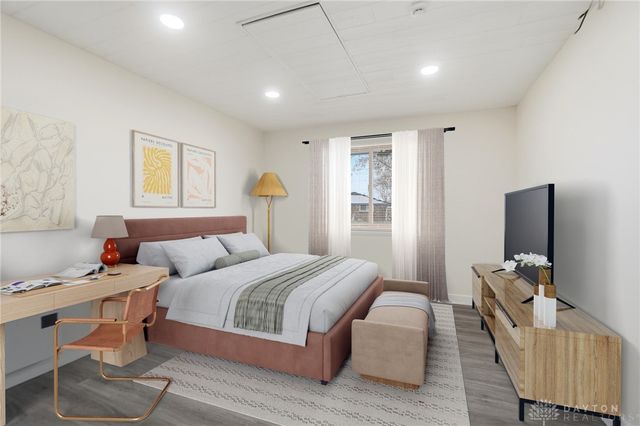 7621 Shalamar Drive, Dayton, OH 45424