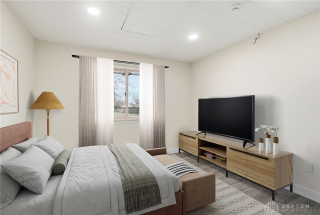 7621 Shalamar Drive, Dayton, OH 45424