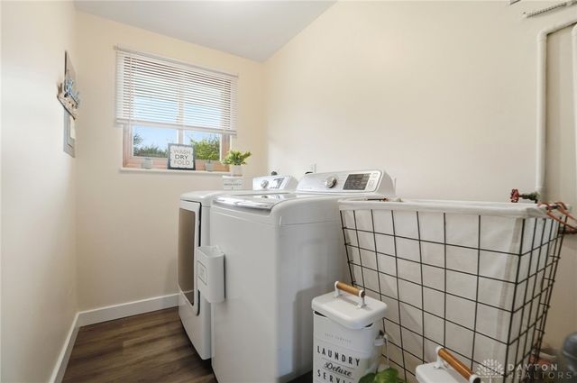 7621 Shalamar Drive, Dayton, OH 45424