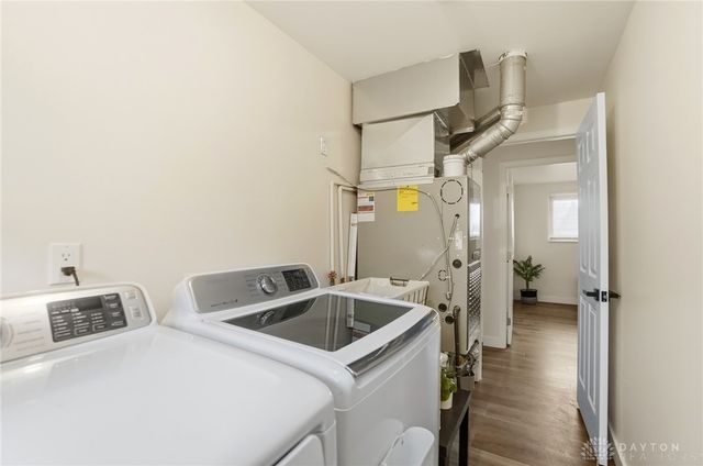 7621 Shalamar Drive, Dayton, OH 45424