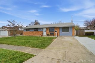 7621 Shalamar Drive, Dayton, OH 45424