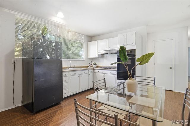 1395 Redbird Drive, Florissant, MO 63031