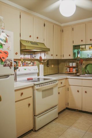 12 Candlewood Lane 1-6, Dennis, MA 02639