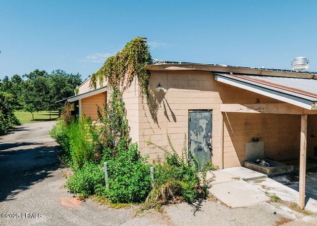 1509 Salem Road A, Beaufort, SC 29902