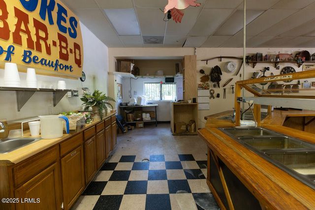 1509 Salem Road A, Beaufort, SC 29902