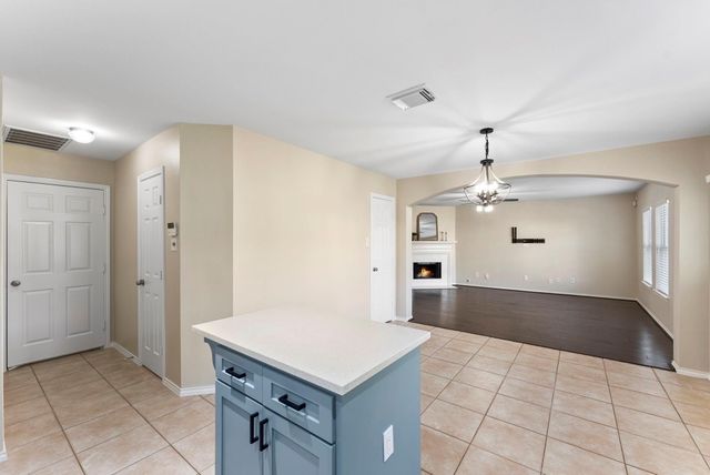 2419 Colonial Springs Lane, Spring, TX 77386