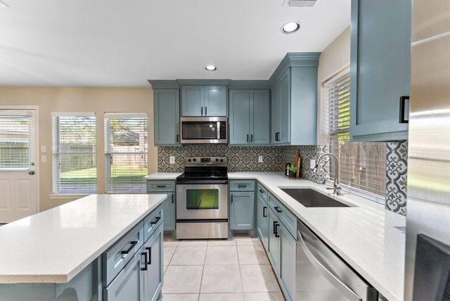 2419 Colonial Springs Lane, Spring, TX 77386