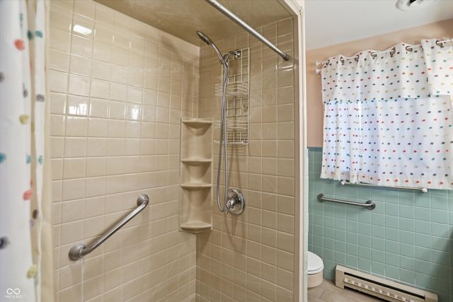 1015 Fairway Drive, Indianapolis, IN 46260