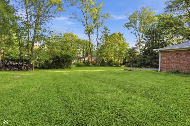 1015 Fairway Drive, Indianapolis, IN 46260