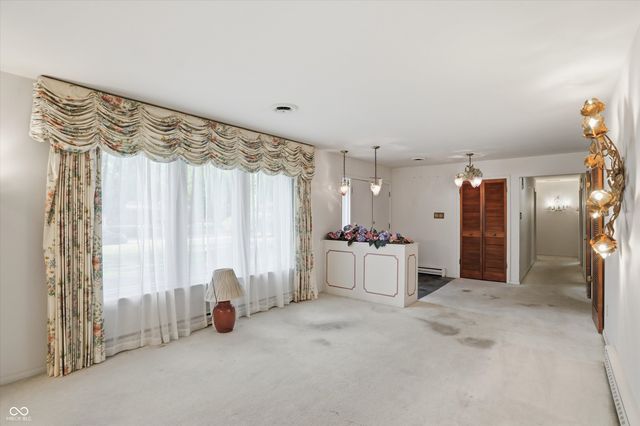 1015 Fairway Drive, Indianapolis, IN 46260