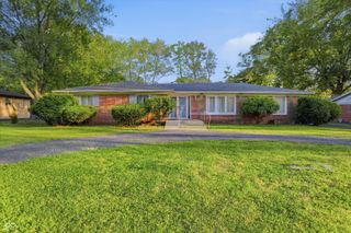 1015 Fairway Drive, Indianapolis, IN 46260
