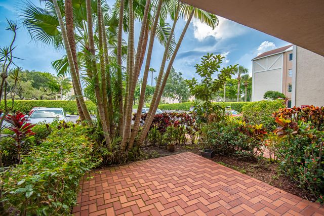 14360 Strathmore Lane 102, Delray Beach, FL 33446
