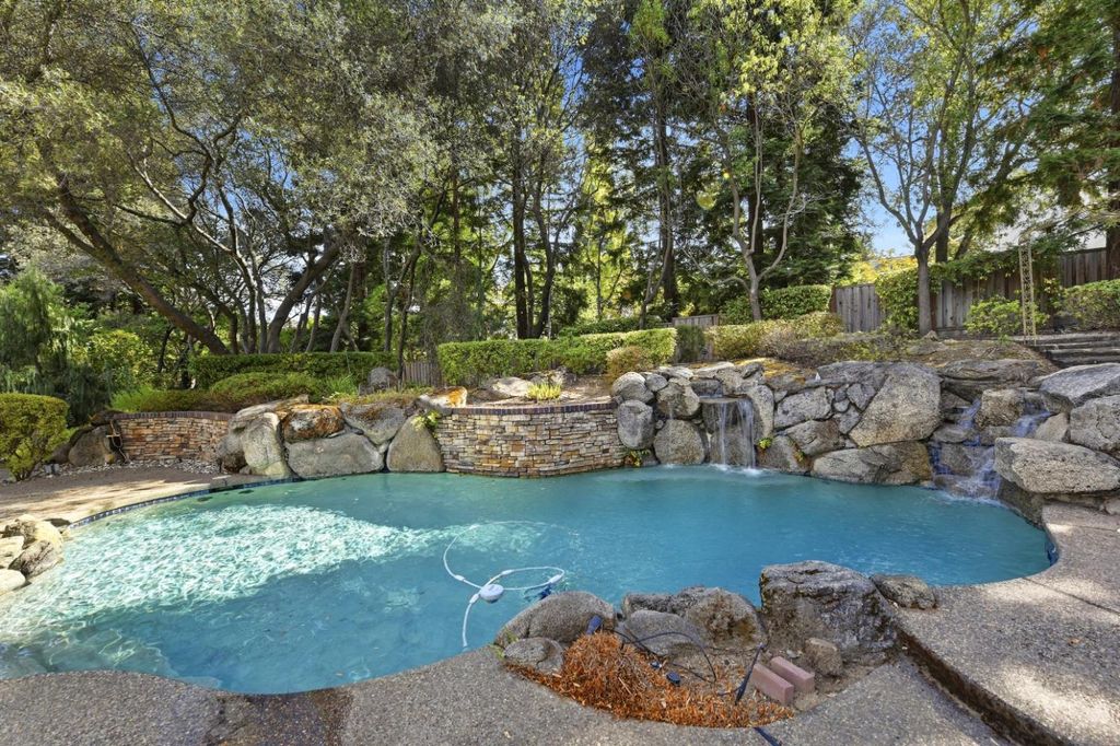 9308 Crocker Rd, Granite Bay, CA 95746